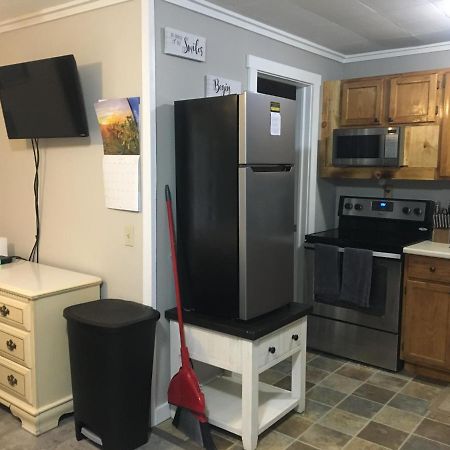 Just Like Being At Home- Newly Renovated Unit North Troy 외부 사진