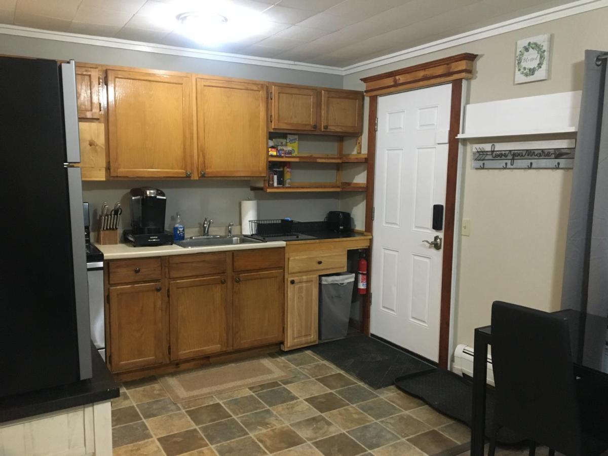 Just Like Being At Home- Newly Renovated Unit North Troy 외부 사진